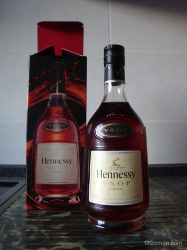 Коньяк Hennessy V.S.O.P